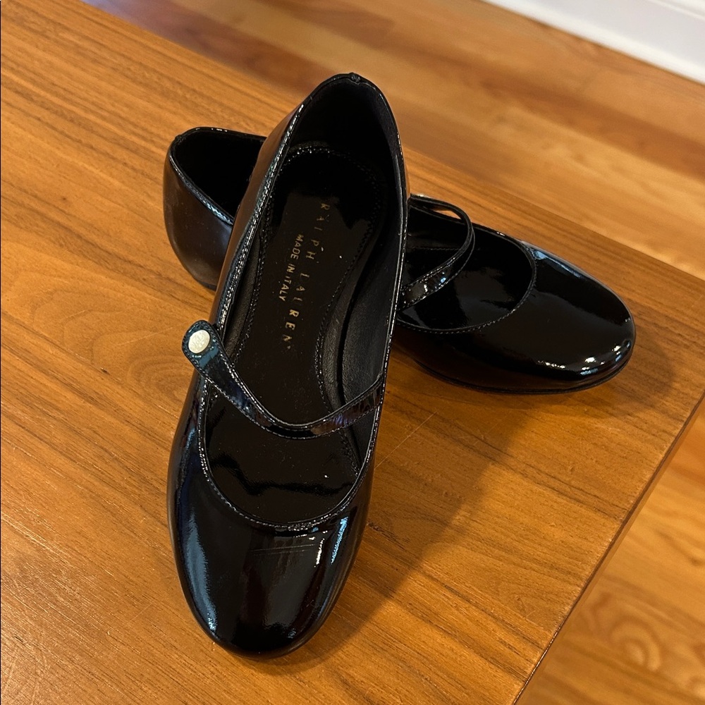 Ralph Lauren Black Leather Mary Jane Shoes - Picture 2 of 4